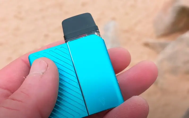 How To Refill A Vaporesso Vape: Reconnect The Pod