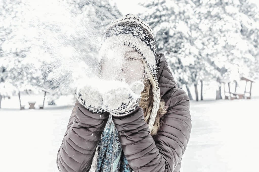 Relx Winter Vaping: How Does Cold Affect Your Vapes? | VapePenZone Australia Vape Shop